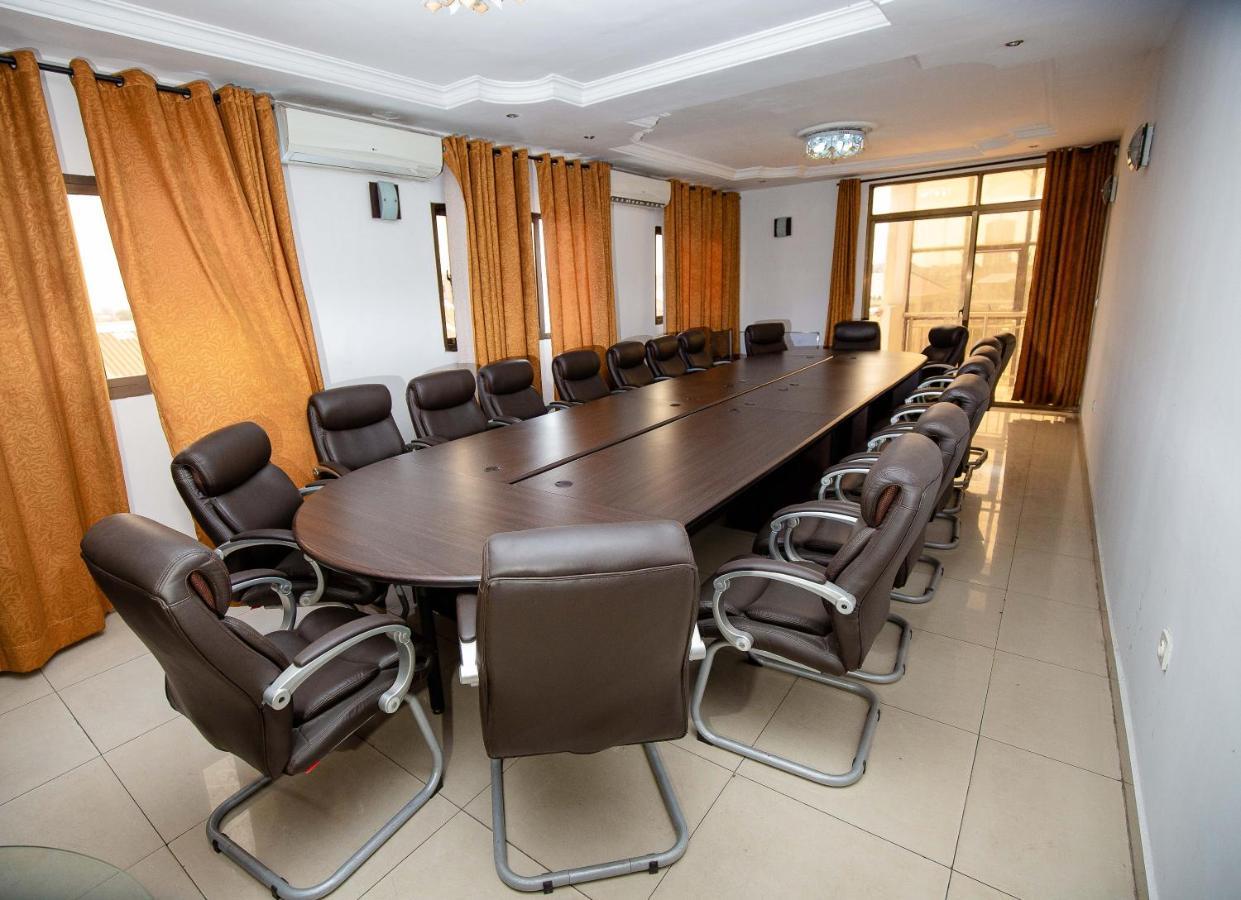 Hotel Everest Rd Congo Kinshasa Extérieur photo